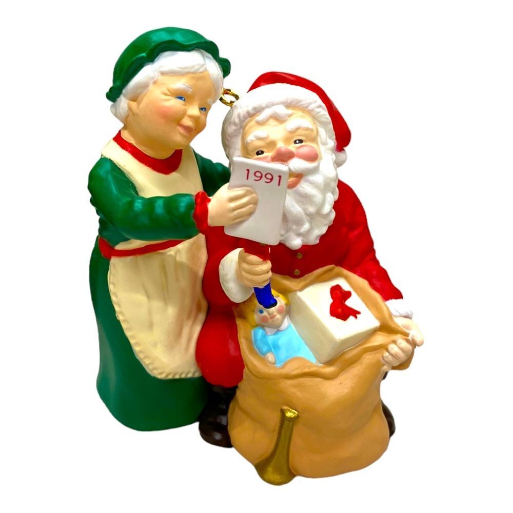 1991 Hallmark Keepsake Checking His List Mr and Mrs Claus Collector's Ornament
